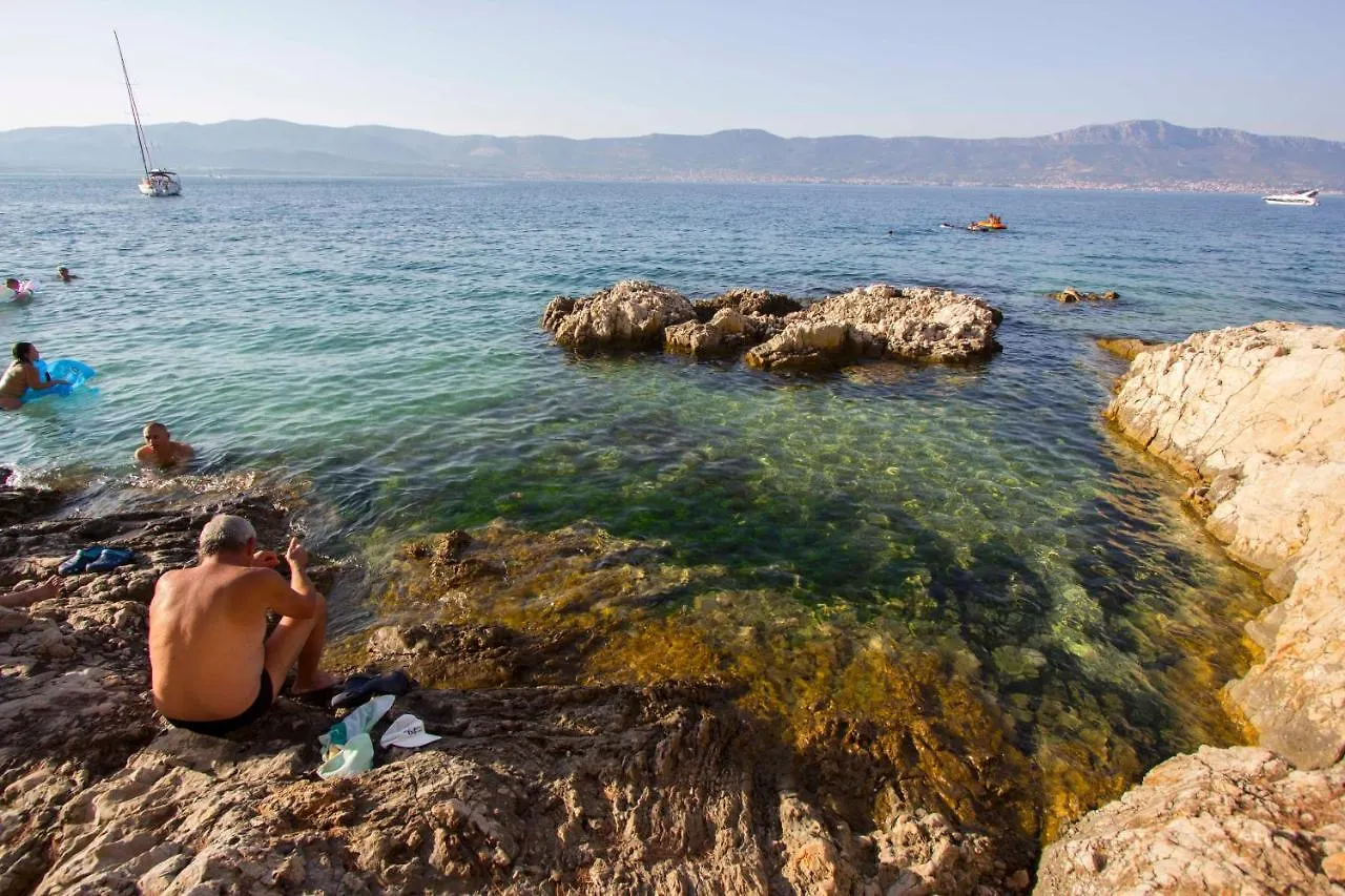Apartman Barada Slatine 0*,  Croatia