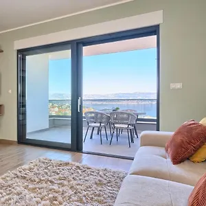 Apartment Zsuzsa's Place - Peaceful Sea View Flat, Slatine