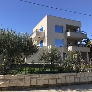 La Bomboniera Slatine